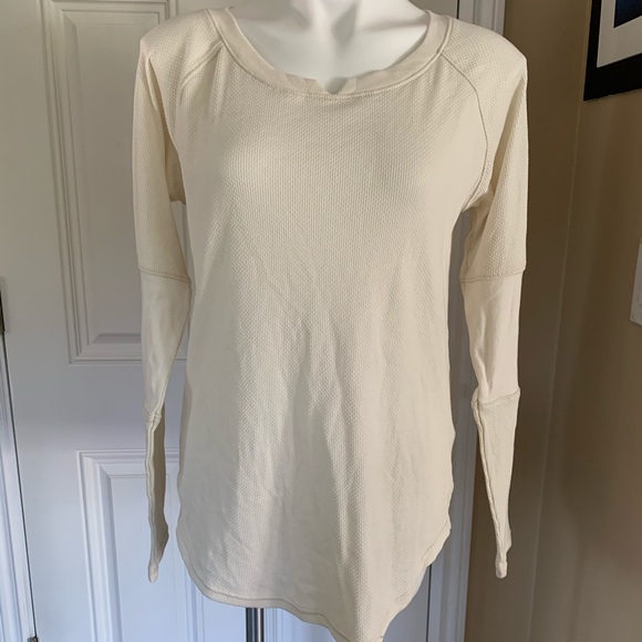 Columbia Tops - COPY - A cute columbia long sleeve shirt